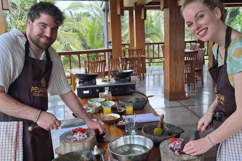 Ubud: Balinese Cooking Class 10Dish and Market with Tranfers