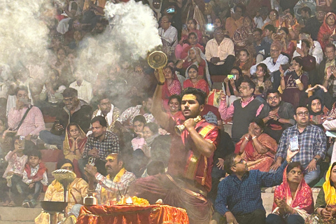 Övernattning Varanasi Tour från Delhi med snabbaste tåg4-stjärnigt boende