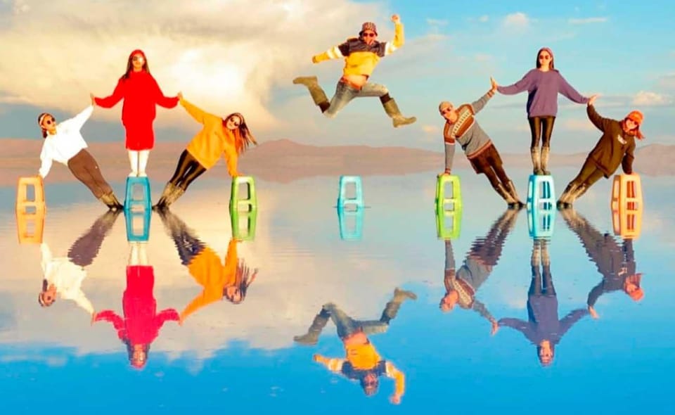 来自Uyuni, Uyuni 盐平板巡航+摄影集+日落 - Hizvo