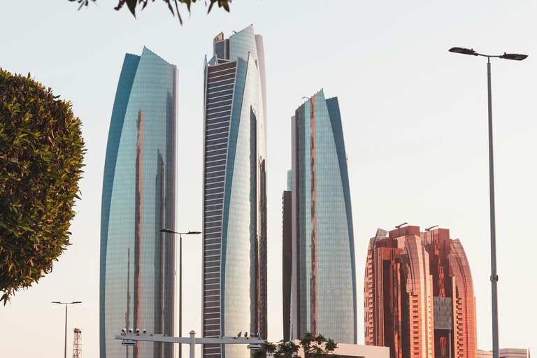 Privéstadstour door Abu Dhabi: moskee, Emirates Palace en meerPrivéstadstour in Abu Dhabi: moskee, Emirates Palace en meer