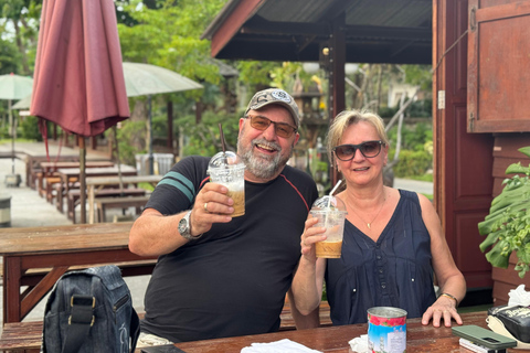 Bangkok: Iconic Floating Markets and Train Market Tour