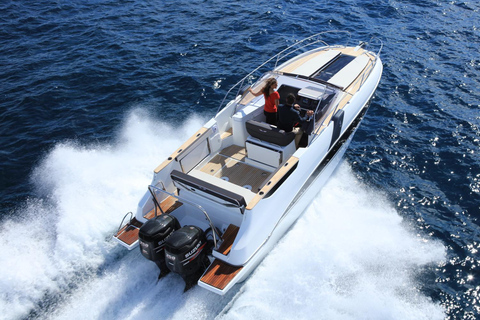 Valencia: Private Motorboat Cruise with Drinks