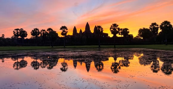 2-Day Angkor Wat, Banteay Srei, Kulen Mountain & Beng Mealea