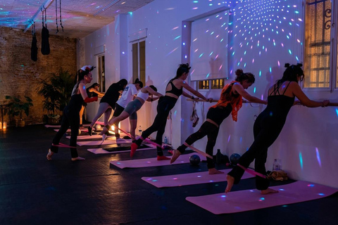 Valencia: Barre Disco, a barre class with music from the 80s and 90s