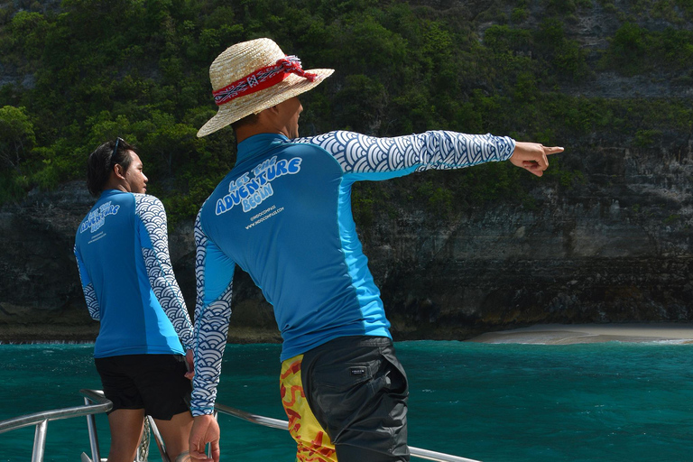 From Bali: Nusa Penida Private Snorkeling Tour with Lunch Shared Boat Trip with Meeting Point at Sanur