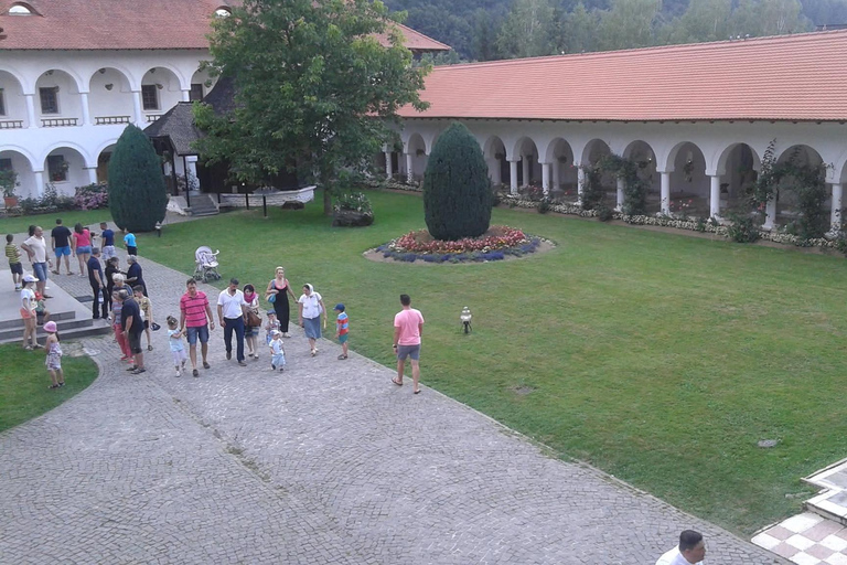 From Brasov: Sky Road & Sacred Valley Private Experience