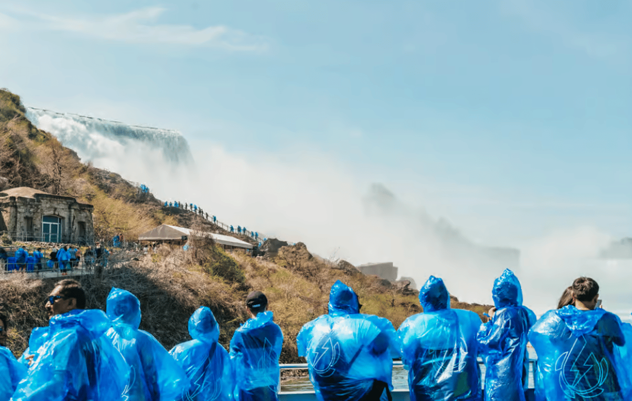Niagarafälle, USA – Mystery of the Mist Tour + Maid-Bootsfahrt