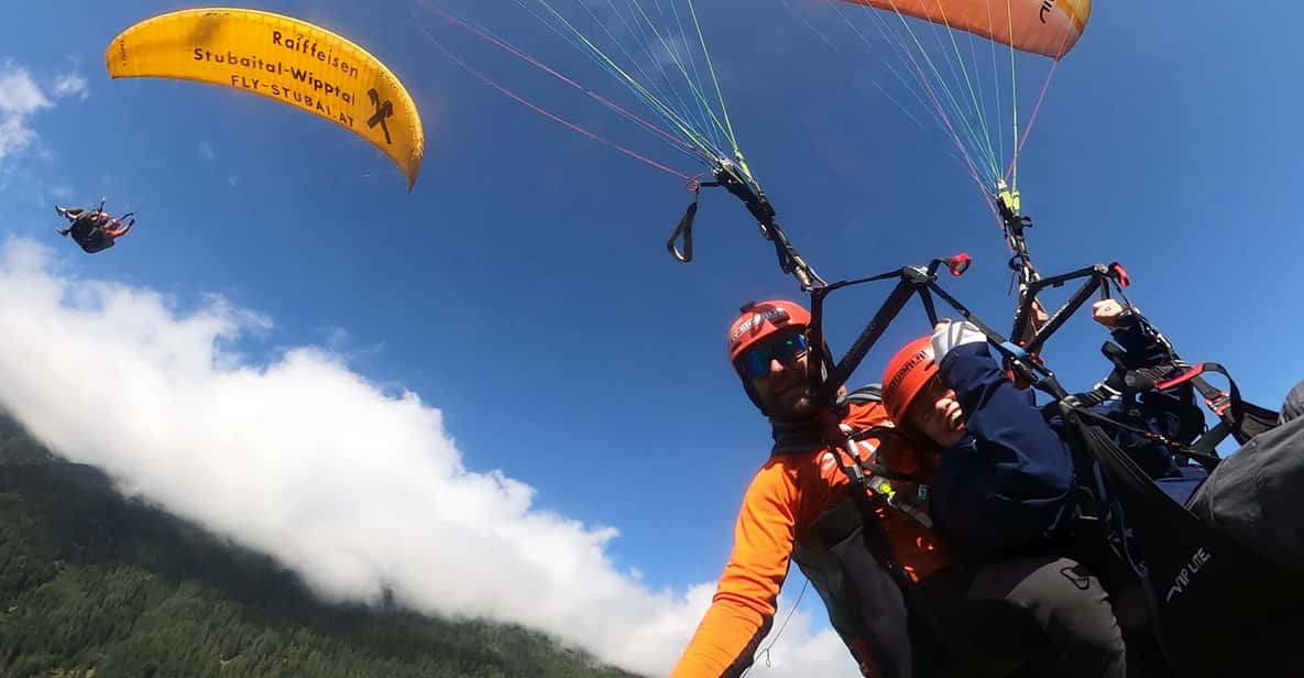 Afbeelding 0 van Paragliding tandemvlucht in Neustift, FlyStubai bij Innsbruck