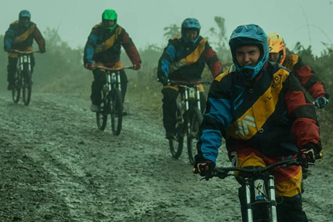 La Paz: Death Road Biking Tour Rocky Mountain RMX Bike