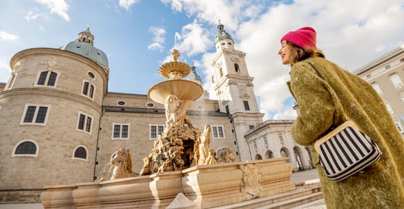 Salzburg: Autumn & Christmas Market Photoshoot with a Pro