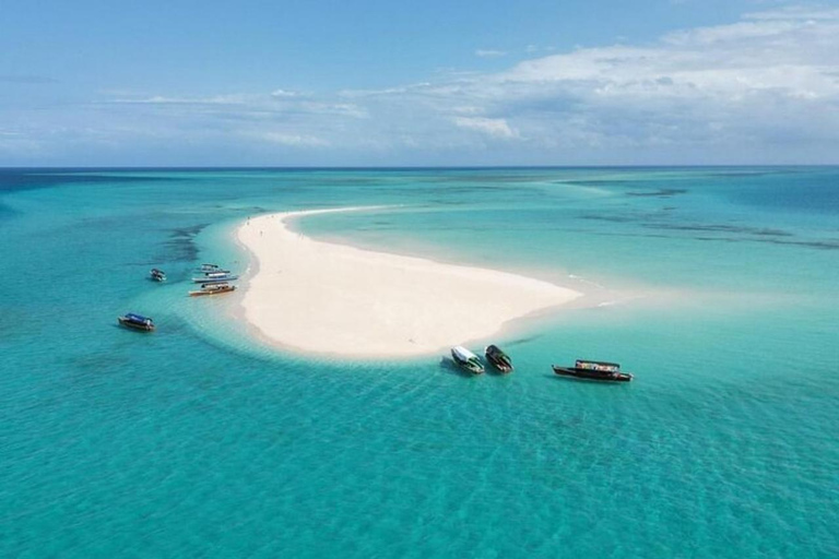 زنجبار: جولة خاصة في ضفة نيانجي الرملية مع غداء من المأكولات البحرية.جولة بدون خدمة النقل من الفندق