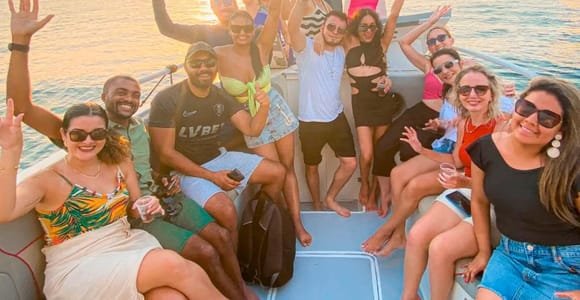 Cartagena: Speedboat Sunset Cruise w Open Bar & After Party