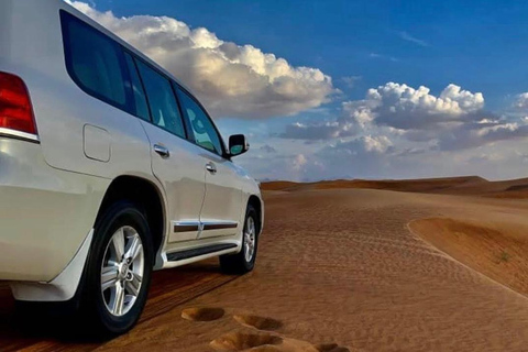 Doha: Halbtägige Wüstensafari mit Kamelreiten und BinnenmeerGemeinsame Wüstensafari ab Treffpunkt