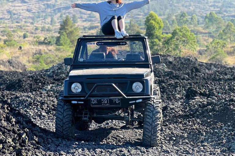 Bali: Sunset Mount Batur Jeep and Hot Spring All Inclusive Jeep Sunset & Hot Spring Meeting Point