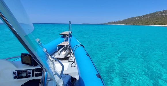 From Zadar: 4-Island Boat Trip with Snorkeling