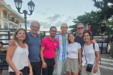 Casco Viejo Walking Tour: History, Culture & Local Tasting