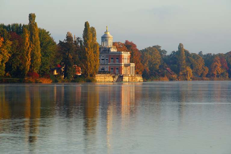Potsdam: Hop-On Hop-Off Bus Tour with Audio Guide