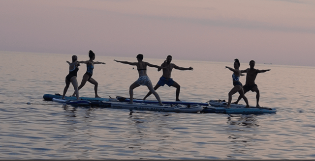 Pula: Stand-up paddleboard en yogasessie
