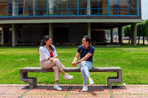 UNAM: Murales &amp; Revolución