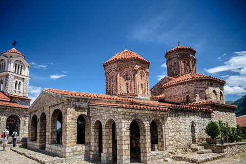 De Ohrid/Struga: Passeio de barco até o Mosteiro de São NaumDe Minivan (pequenos grupos)