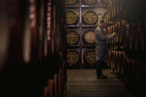 Grande Canarie : visite culinaire, distillerie et déjeunerGrande Canarie : visite culinaire avec visite de la distillerie et déjeuner