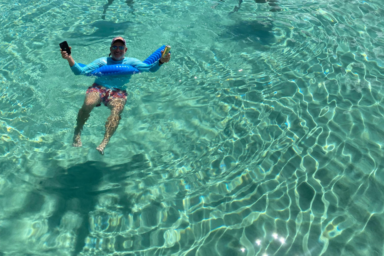 From Fajardo: Snorkeling and Beach Day in Culebra