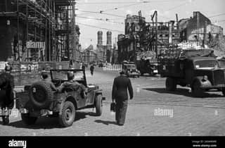 Bild: München: 3-stündige Segway-Tour – Drittes Reich und Zweiter Weltkrieg