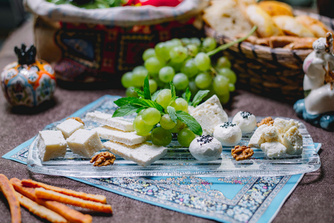 Yerevan: GUM Market Tour and Hrazdan Gorge Picnic