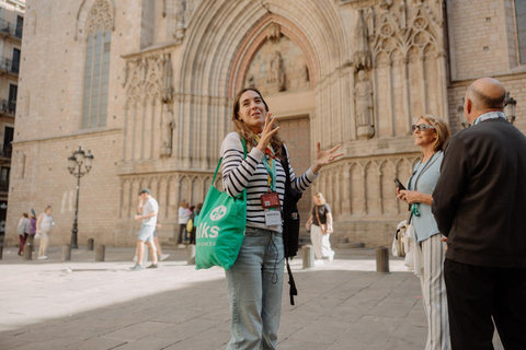 Barcelona: Park Güell, Sagrada Familia, Cable Car & More