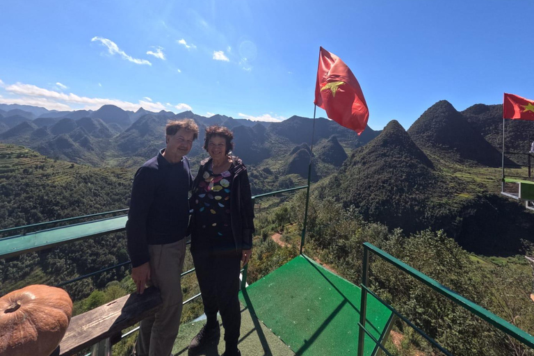 Ha Giang Loop - Na Hang Lake Boat trip 4 Days Motorbike tour Easy Rider