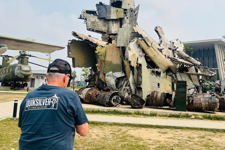 Hanoi: Guided Tour B-52 and Air Defence Museum & Hidden Gem