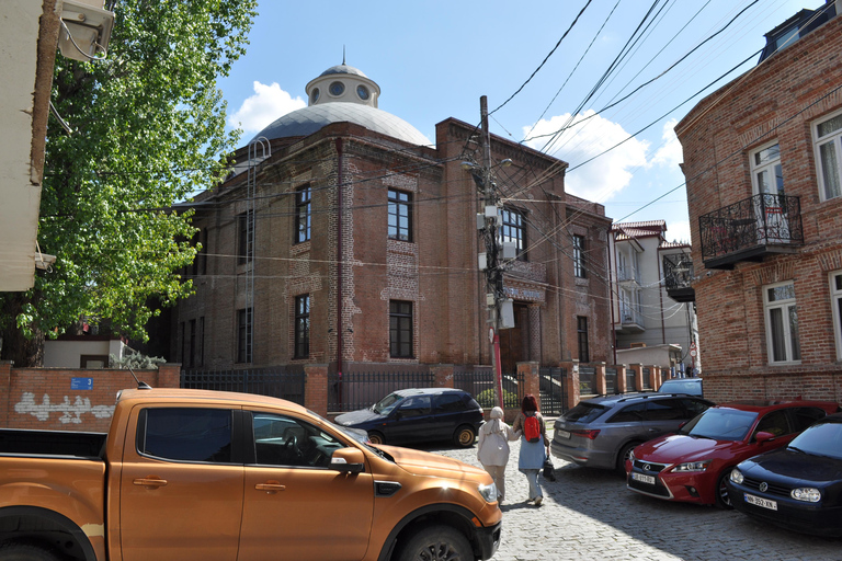 第比利斯犹太区漫步之旅：探访犹太会堂第比利斯：犹太区漫步之旅，探访犹太会堂