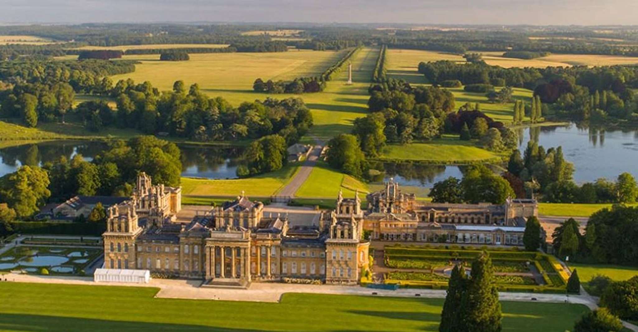 Cotswolds e Blenheim Palace con pranzo al pub opzionale - Housity
