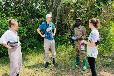 Uganda: Zziwa Rhino Tracking and Wildlife Day Adventure