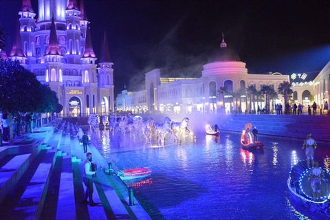 Antalya: Land of Legends Night Show Transfer &amp; Boat ParadeAntalya: Land of Legends Night Show Transfer &amp; Bootparade