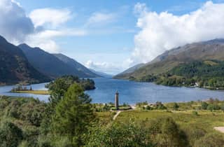 Ab Edinburgh: Tagestour zum Glenfinnan-Viadukt und in die Highlands