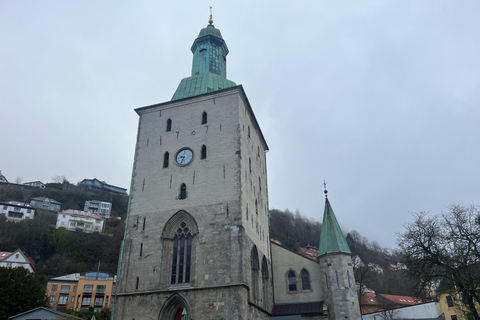 Bergen Through Time : Promenade audio à Bergen avec StoyHuntAudioguide en français