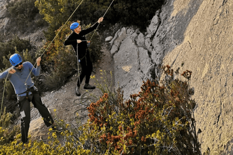 Marseille : Climbing class in the Calanques National Park