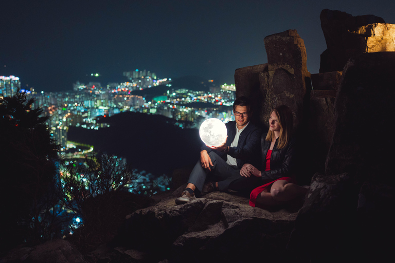 Excursão fotográfica noturna para pequenos grupos em Busan (máximo de 7)