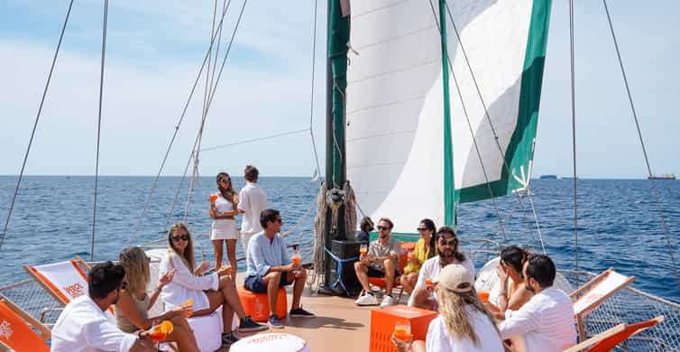 Barcelona: Sunset Sailing Cruise with Live Music photo 16