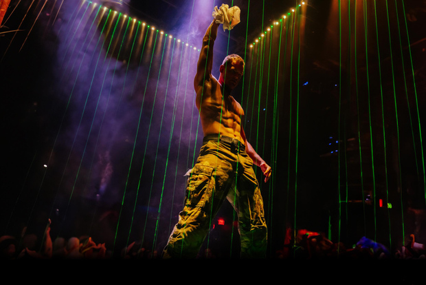 Las Vegas Strip: Thunder de Down Under em Excalibur