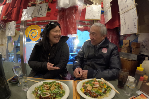 Hiroshima & Miyajima 1-Day Private Tour with Local Guide