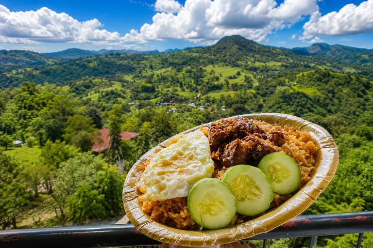 Cebu: Heritage Tour & Famous Humba Lunch Experience