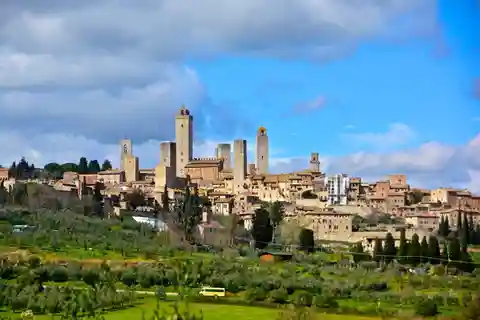 Transfer von Florenz nach Siena mit Halt in San Gimignano