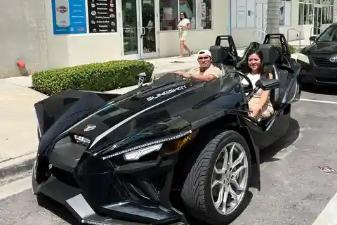 3 to 4 Hours Slingshot Rental Miami - We The Best !!