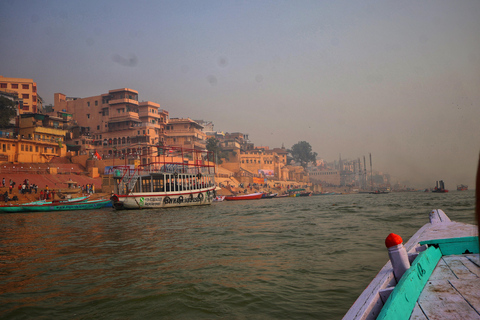 Varanasi: Subah-e-Banaras Morning Boat Ride with Aarti