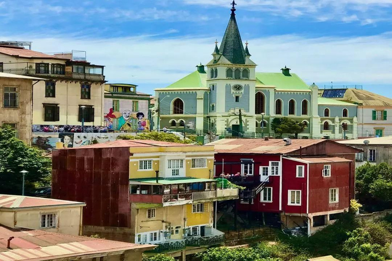 Check out the City Tour to Valparaíso and Viña Del Mar City Tour to Valparaíso and Viña Del Mar