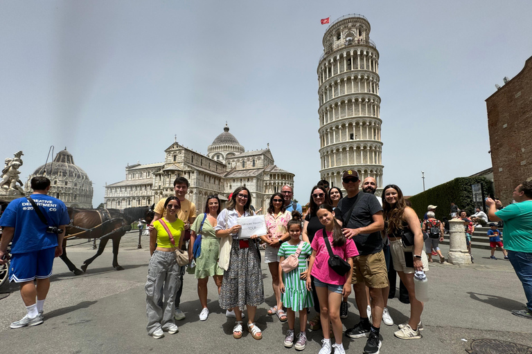 Pisa: Leaning Tower and Miracle Square with a licensed GuideGroup Tour