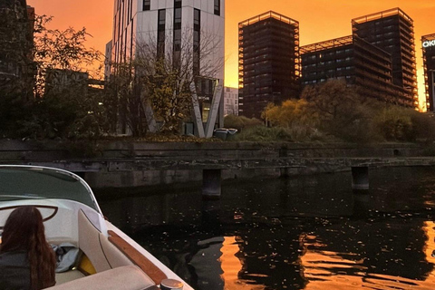 Strasbourg: Private boat-tour on the River Ill with skipper – Picasso (4 people) Strasbourg: Private River Ill Boat Tour with Skipper – Picasso (4 people)
