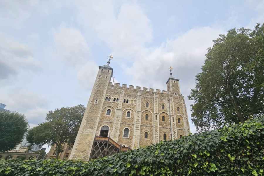 London: Tower of London und Kronjuwelen Easy Access Tour